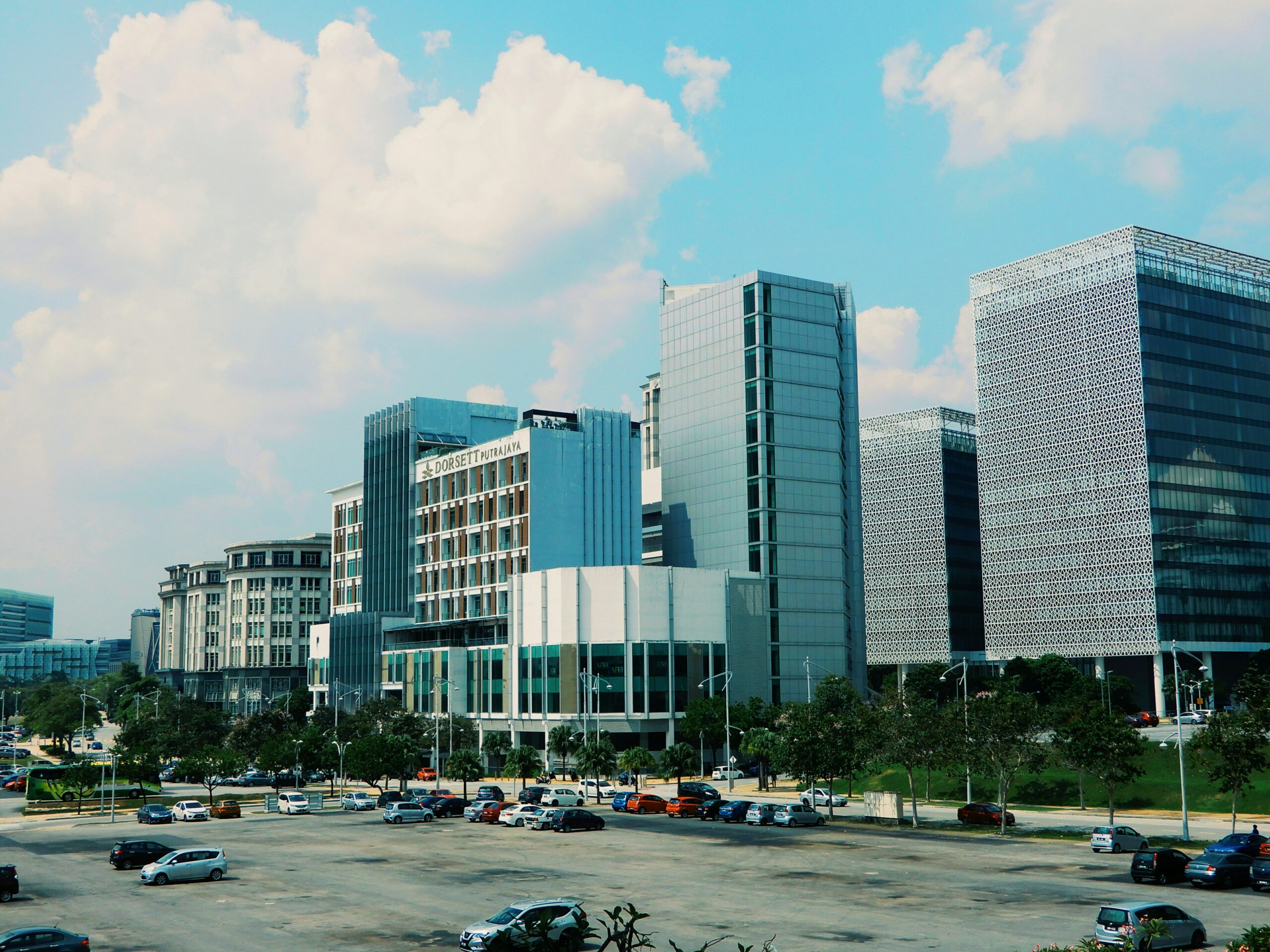 rama-rQzySlqPkL4-unsplash rama-rQzySlqPkL4-unsplash