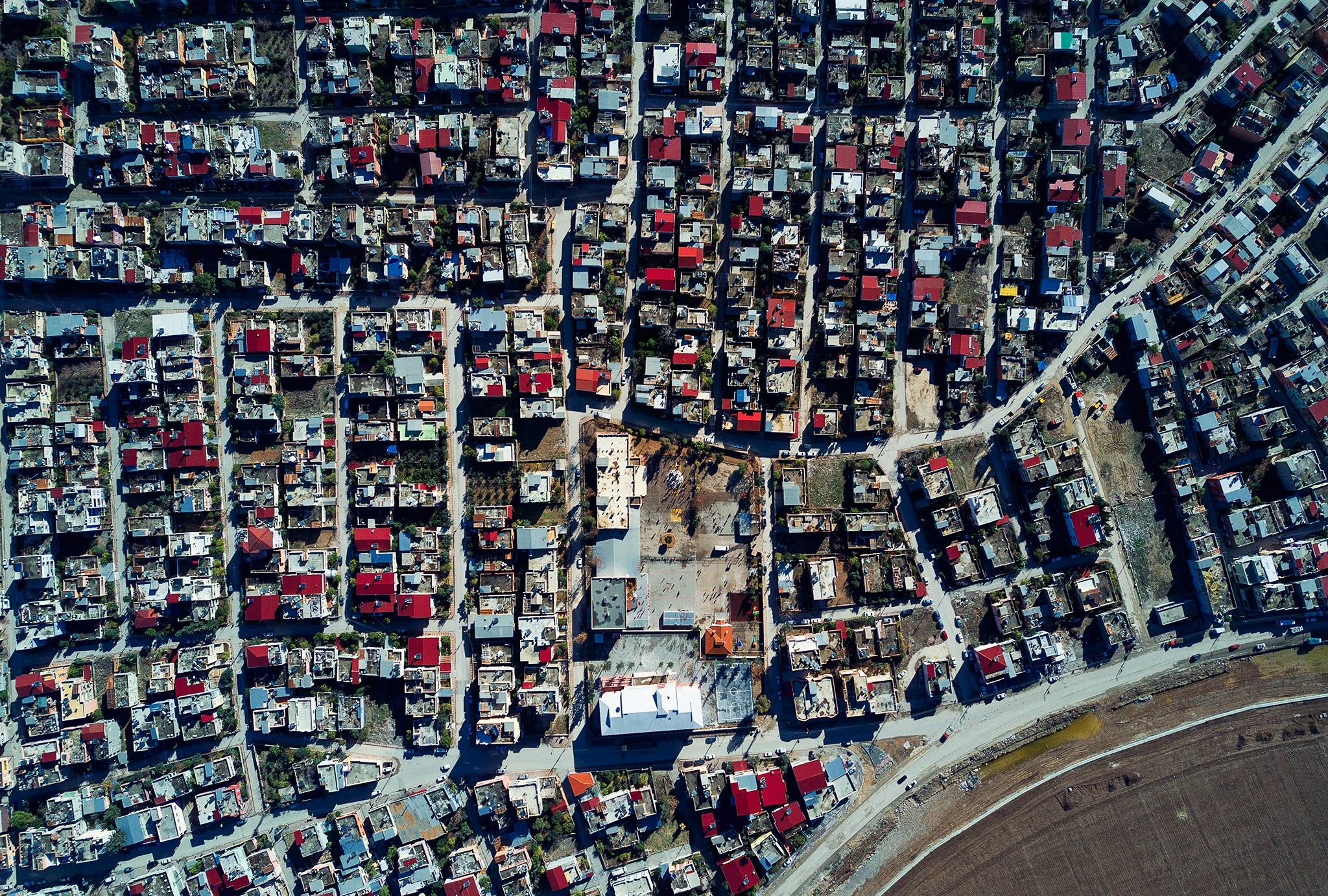 hulisi-kayaci-DD9PITjMV4I-unsplash